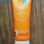 Treets Traditions Nourishing Spirits – Душ гел с пъпеш от Калахари и масло от баобаб (200 мл)